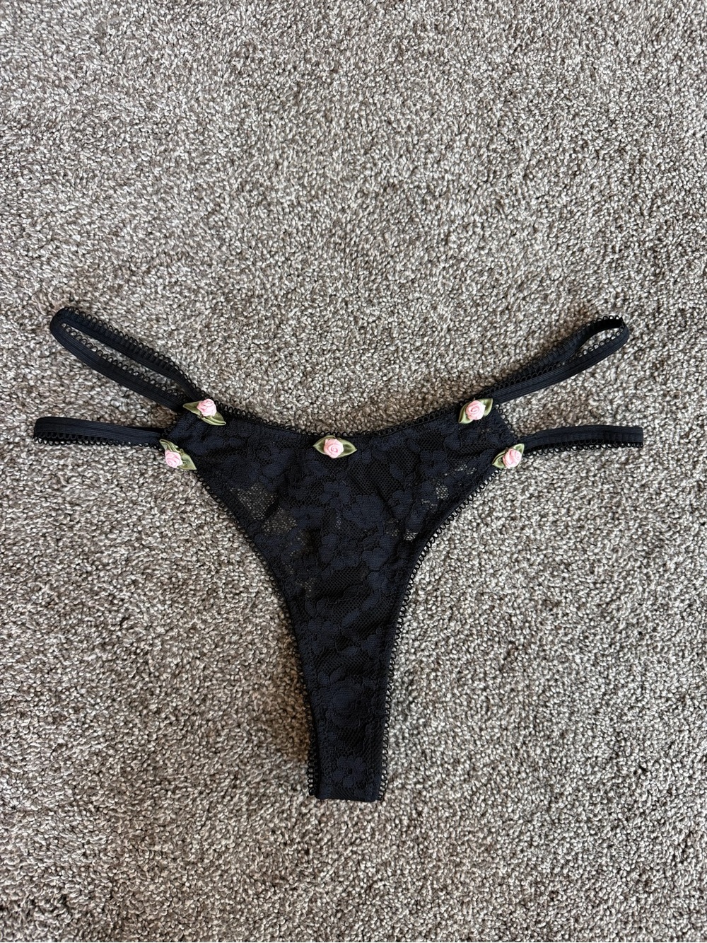 For Love & Lemons Lou Lace Thong Black Rose Appliqué Strappy Panty L